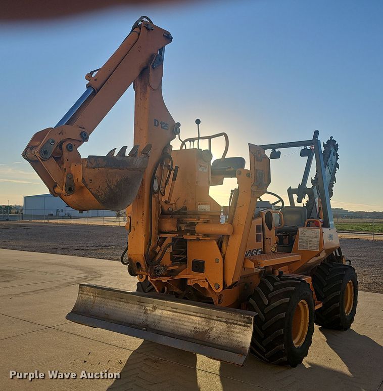 2004 Case 560 trencher - NI9314