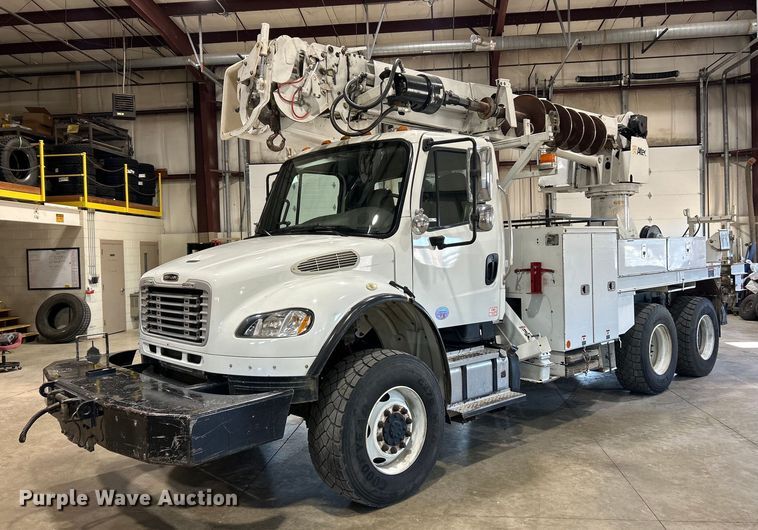 2013 Freightliner  M2 digger derrick truck - NJ9616