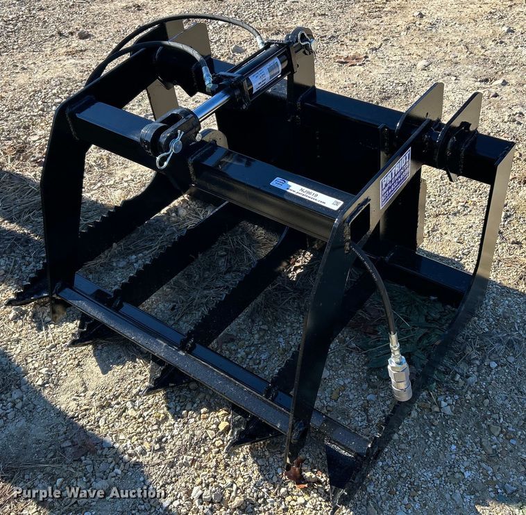 Patriot Implements skid steer grapple bucket - NJ9619
