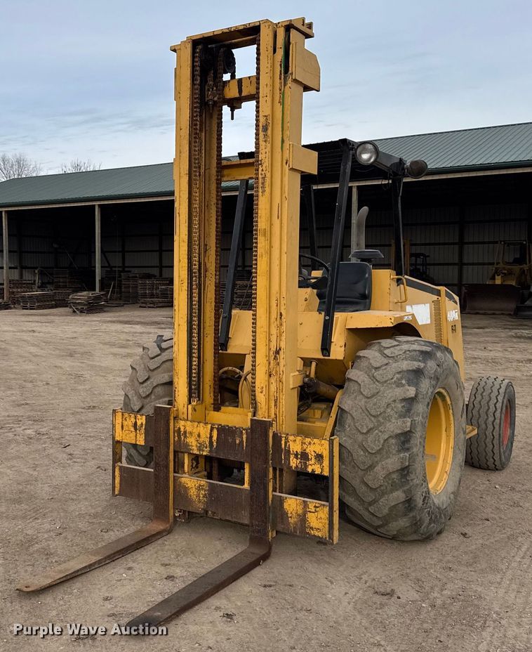 1998 John Deere 488E forklift - OG9734