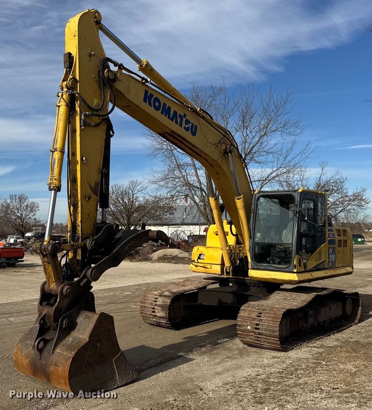 2013 Komatsu PC210LC-10 excavator - OG9774