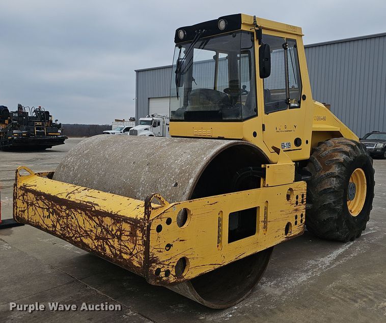 Bomag BW213 DH-40 single drum vibratory roller - OJ9156