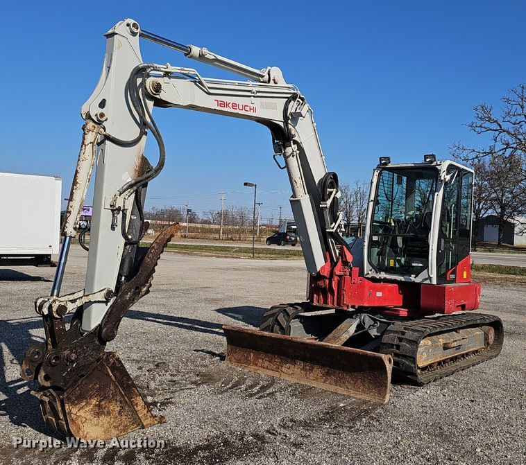2016 Takeuchi TB280FR mini excavator - OJ9207