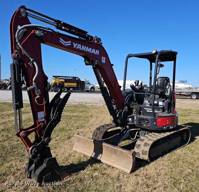 Yanmar SV40 mini excavator - OJ9236
