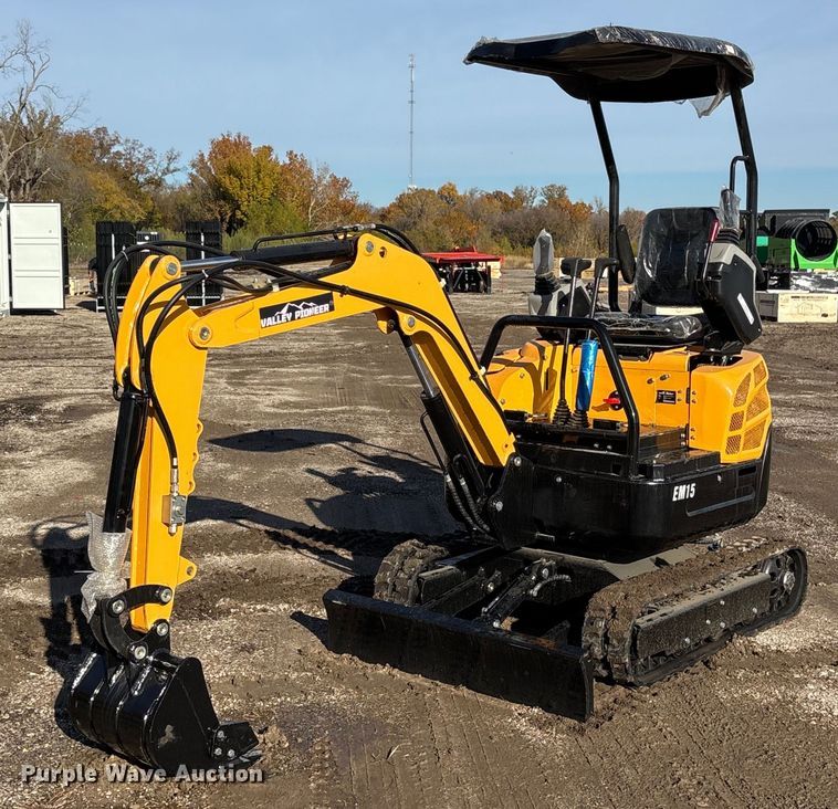 2024 Valley Pioneer EM15 mini excavator - OK9331