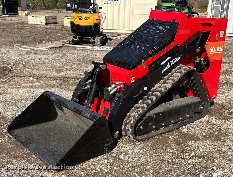2024 Valley Pioneer SCL850 compact utility loader - OK9339
