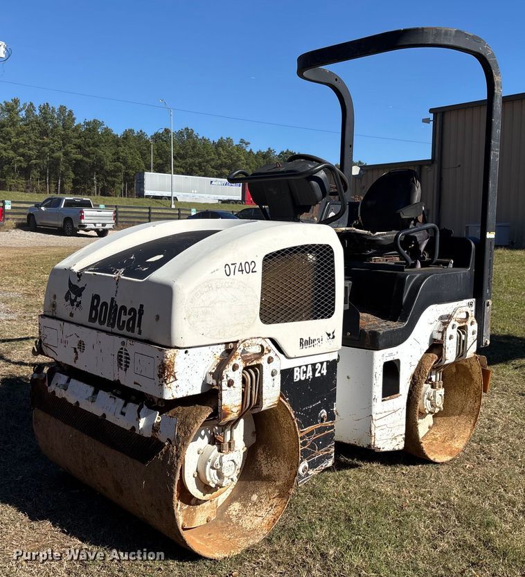 2006 Bobcat BCA24 double drum roller - OK9408