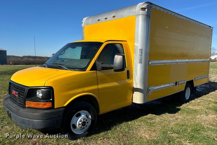 2011 GMC Savana box truck - DP6791