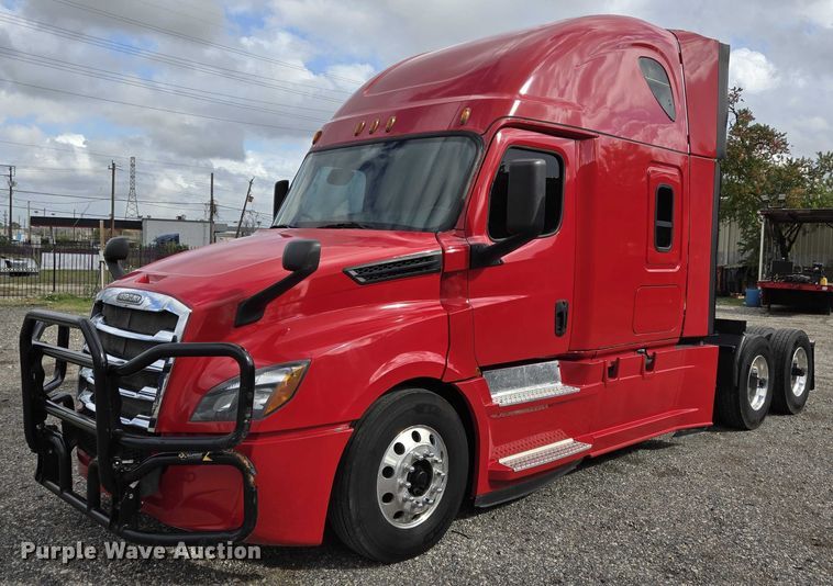 2022 Freightliner  Cascadia  semi truck - DT5286