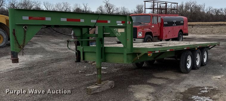 1976 W-W flatbed trailer - DX3865