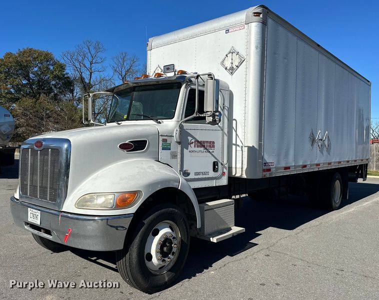 2014 Peterbilt 337 box truck - EJ5165