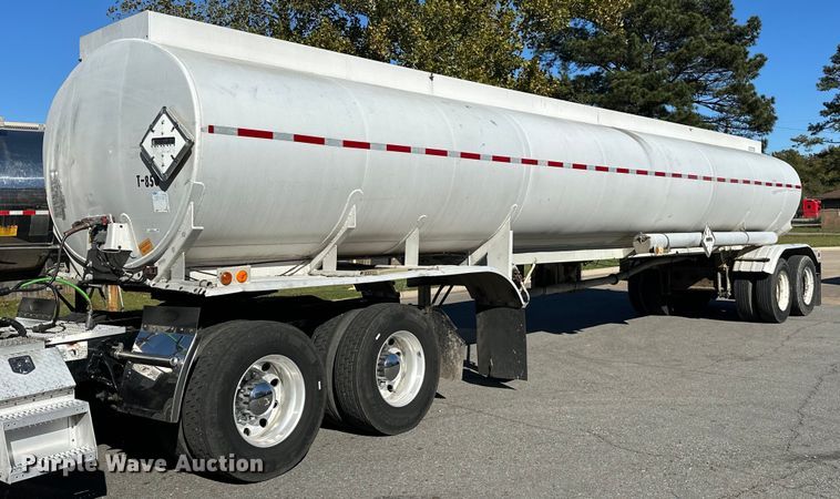 1978 Freuhauf TAG-F2-ESF tank trailer - EJ5167