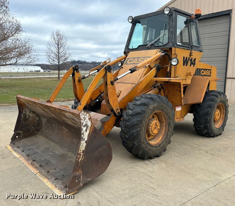 1983 Case W14 wheel loader - EH7423