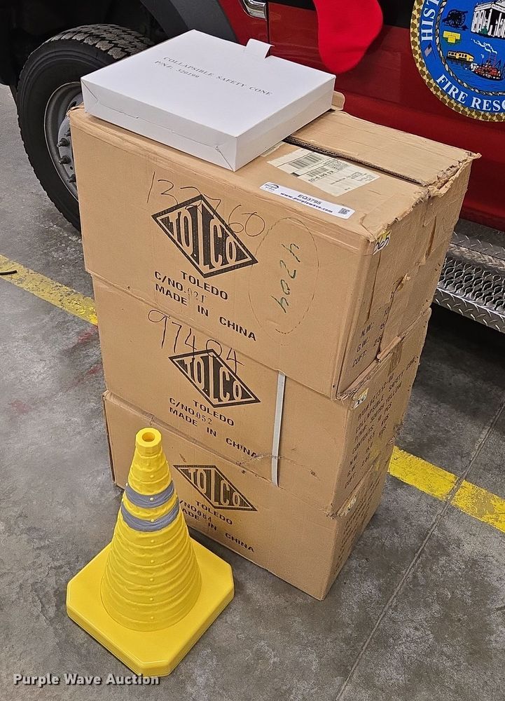 (30) Tolco collapsible cones  - EQ3795