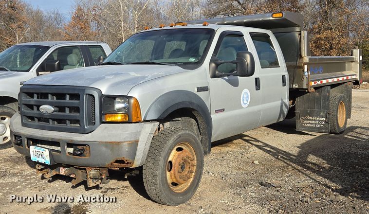 2006 Ford  F550 Super Duty dump truck - EQ3834