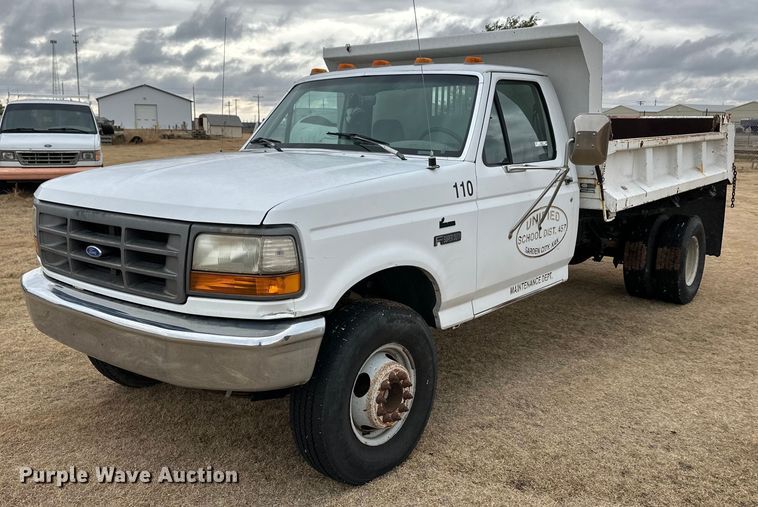 1993 Ford F450 Super Duty dump truck - ER8212