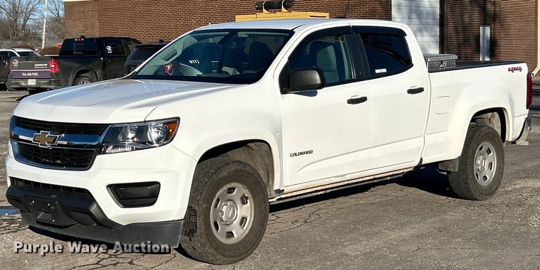 2016 Chevrolet Colorado Crew Cab pickup truck - NJ9638