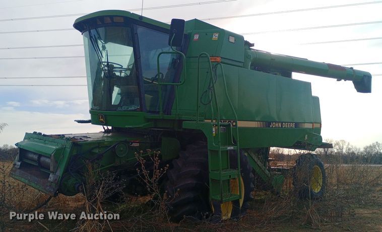 1990 John Deere 9500 combine - EN8624
