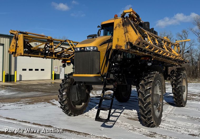2012 RoGator RG1300 sprayer - OG9740