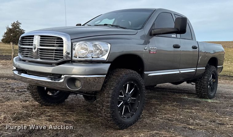 2008 Dodge Ram 2500 Quad Cab pickup truck - EG7091