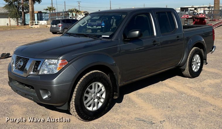 2019 Nissan Frontier  Crew Cab pickup truck - EL5993