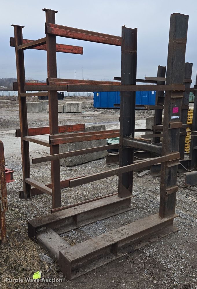 Cantilever racking  - EQ3869