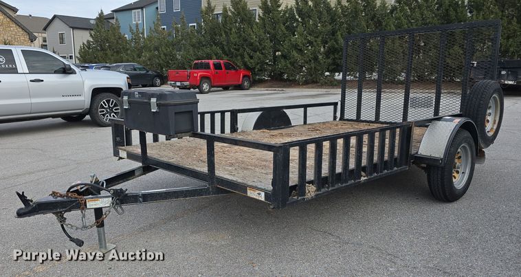 2014 Red Oak Finish Line utility trailer - LX9023
