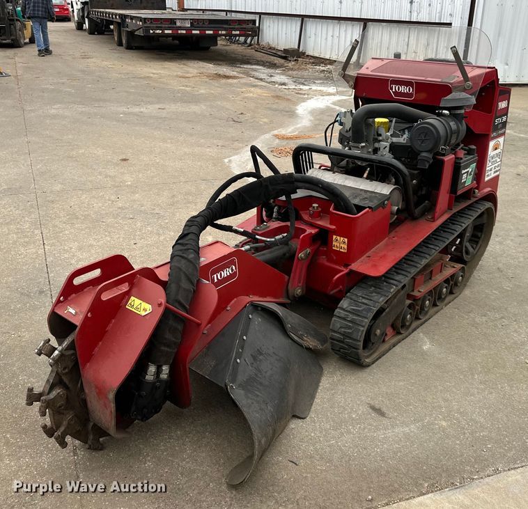 2019 Toro STX-38 stump grinder - DQ6552