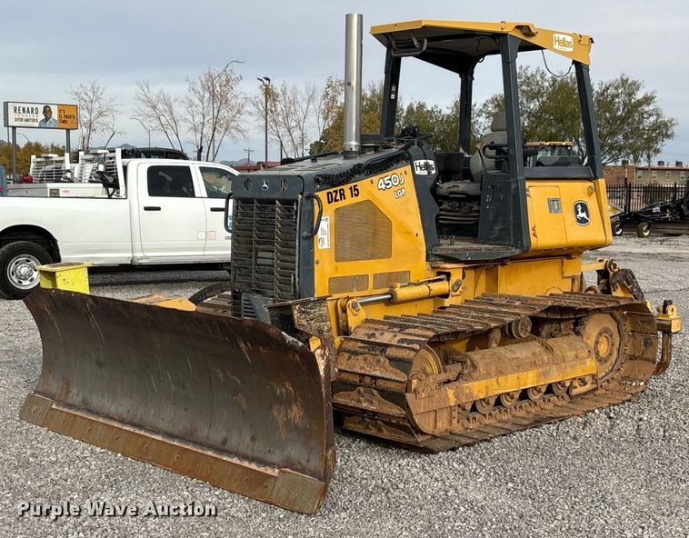 2011 John Deere 450J LGP dozer - EE0003