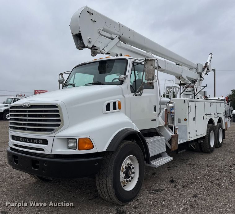 2003 Sterling bucket truck - EG2329
