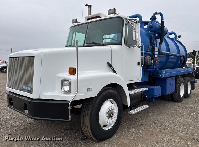 1994 White GMC WG vacuum truck - EG2367