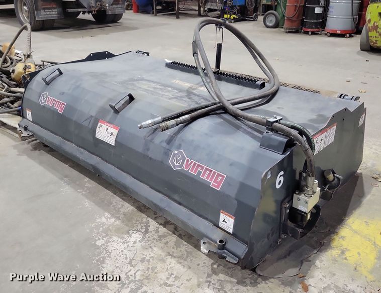 2019 Virnig skid steer broom - OH9470