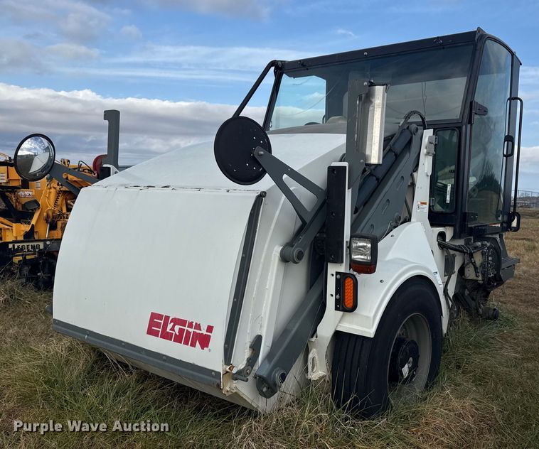 Sweeper For Sale In Oklahoma | Purple Wave Auction