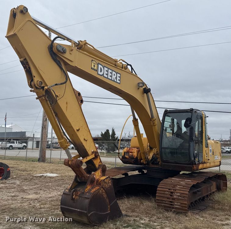 2005 John Deere 200C LC excavator - EG7934