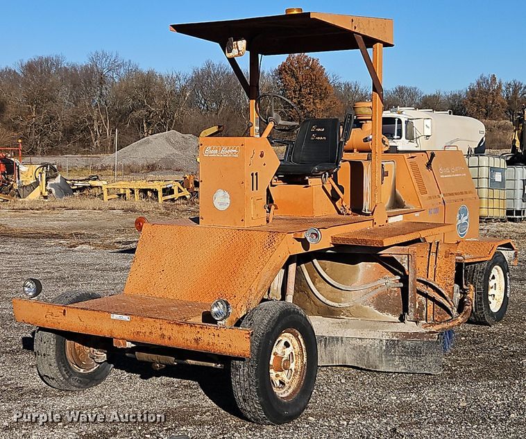 Broce RC300 broom - EI8735