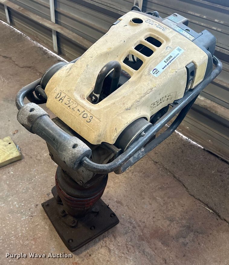 Dynapac LT6000 plate compactor - EJ5308