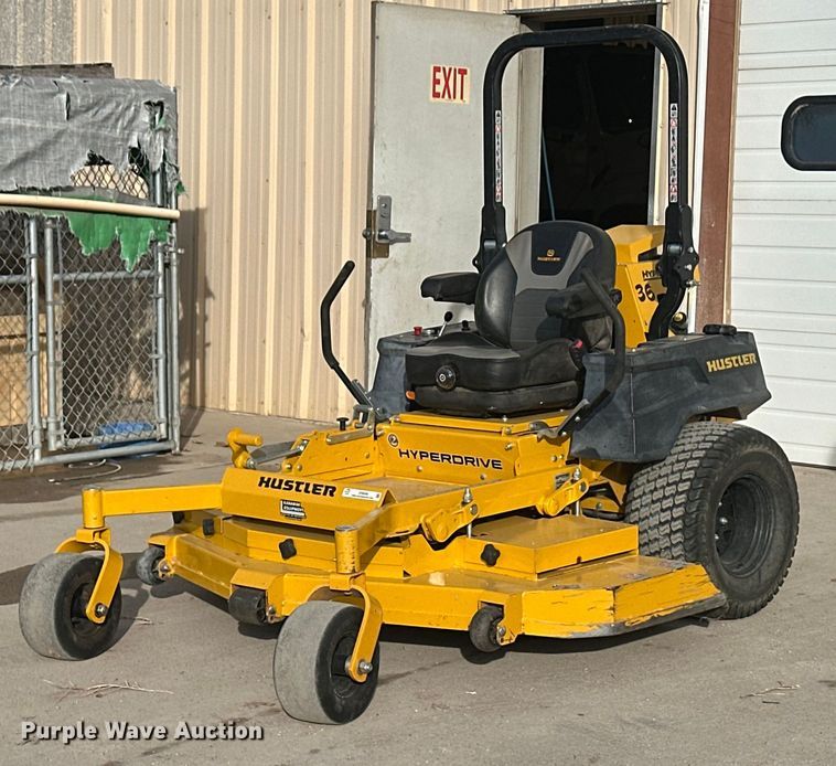Hustler Super Z Hyperdrive ZTR lawn mower - ER8548