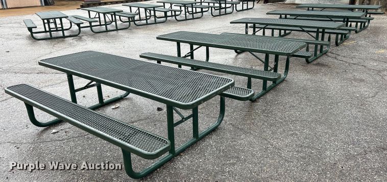 (5) picnic tables - NJ9683