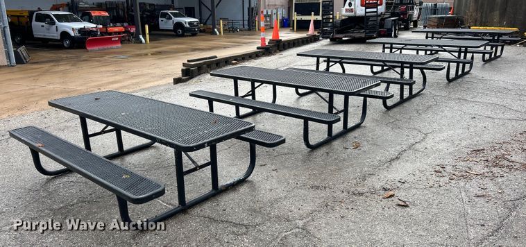 (5) picnic tables - NJ9686