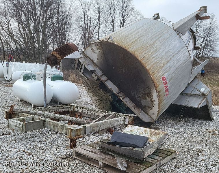 Layco 10 Ton TSR fertilizer mixer - DQ3866