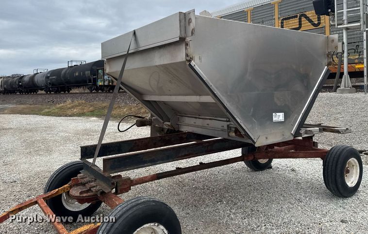 New Leader Multapplier-7 spreader - DW2447