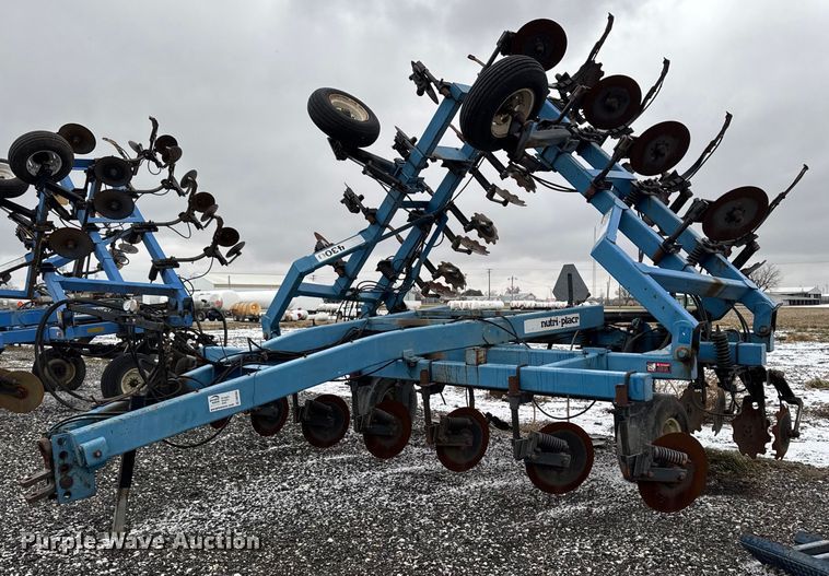 DMI Nutri-Placr 4300 NH3 applicator - DW2454
