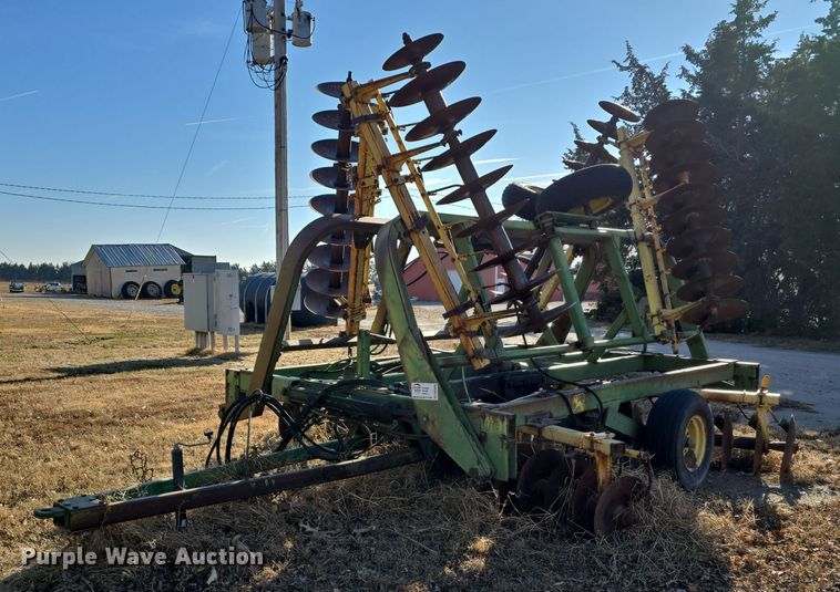 John Deere double off-set disk - DW3000