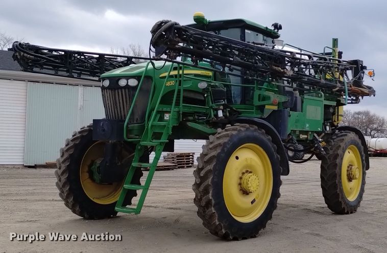 2008 John Deere 4830 sprayer - EH0096