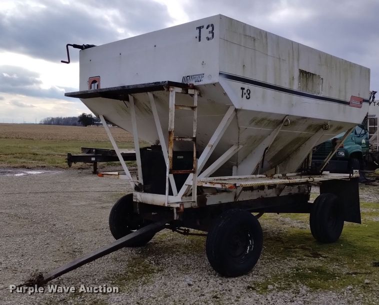 Willmar Load Runner 10 fertilizer tender - EH0103