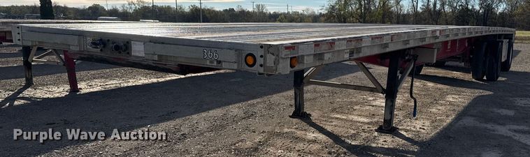 2012 Wilson CF1080 flatbed trailer - EG7871