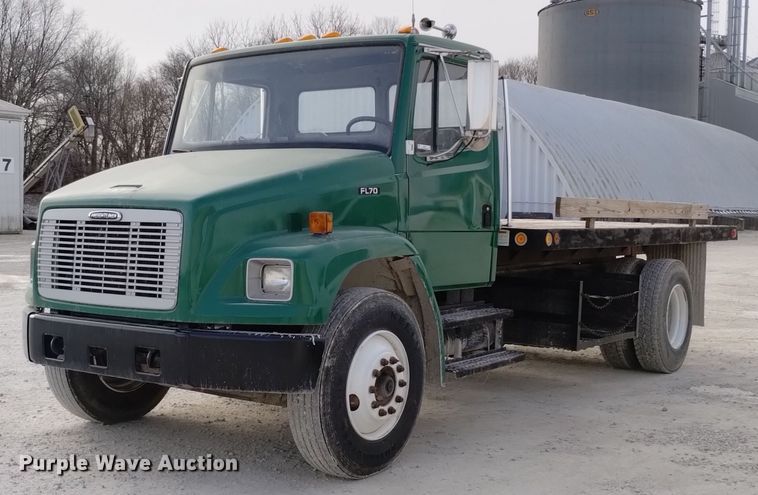 1993 Freightliner FL70 dump flatbed truck - EH0111