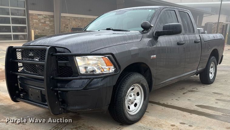 2019 Dodge Ram 1500 Quad Cab pickup truck - ER4682
