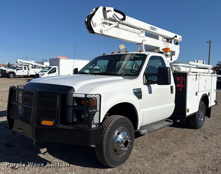 2009 Ford F350 Super Duty  bucket truck - EG2386