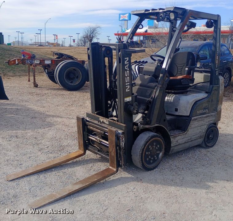Nissan 40 forklift - EN8668